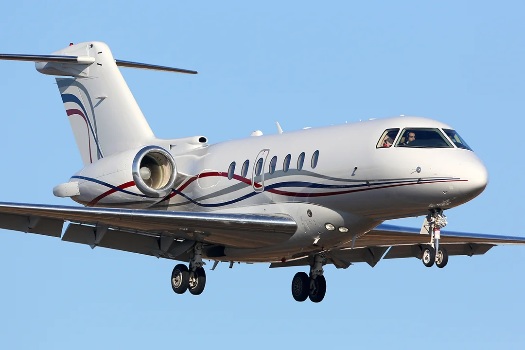 Hawker 4000