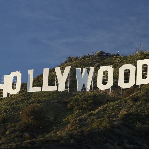 Hollywood_sign_(8485145044)